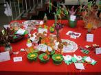 Velikonoční jarmark - hala školy, výrobky žáků [nové okno]